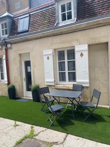 Le Duplex Des Ducs Lägenhet Dijon Exteriör bild